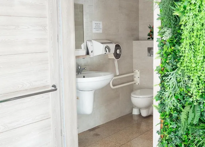 Готель Riviera